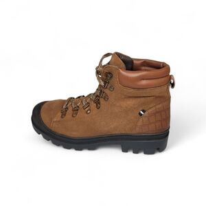 joules Hiking Boots NWT Size 8